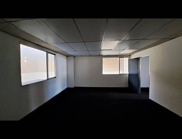 346M² MINI FACTORY TO LET IN KYA SANDS